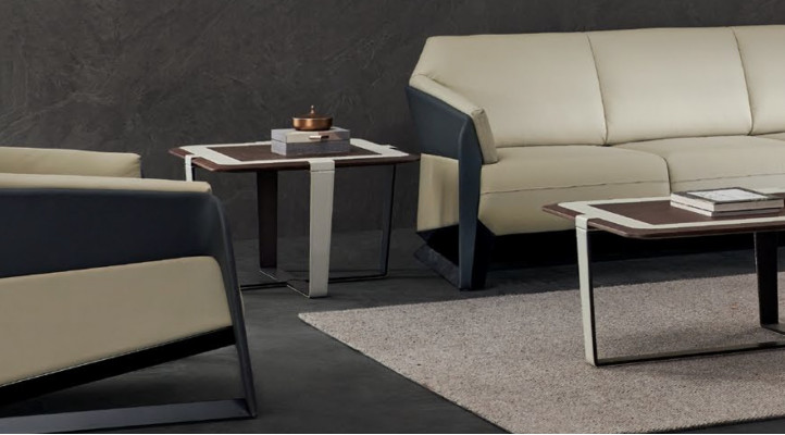 Beistelltisch Kaffeetisch Beistelltisch Designer Tisch Wohnzimmertisch -> Konferenční stolek Konferenční stolek Designový stůl Obývací pokojní stolek