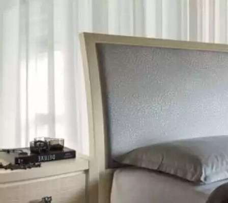 Luxus kompletní ložnicová sada Beige Psací stůl Postel Noční stolek Nový
